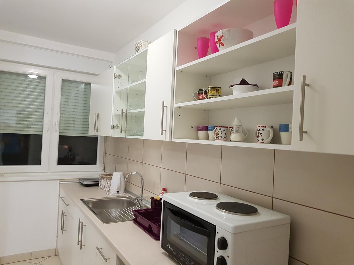 Apartment Gea 18 Novi Sad Esterno foto